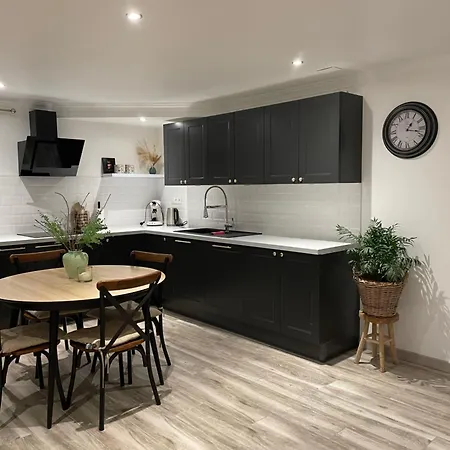 Maison De
